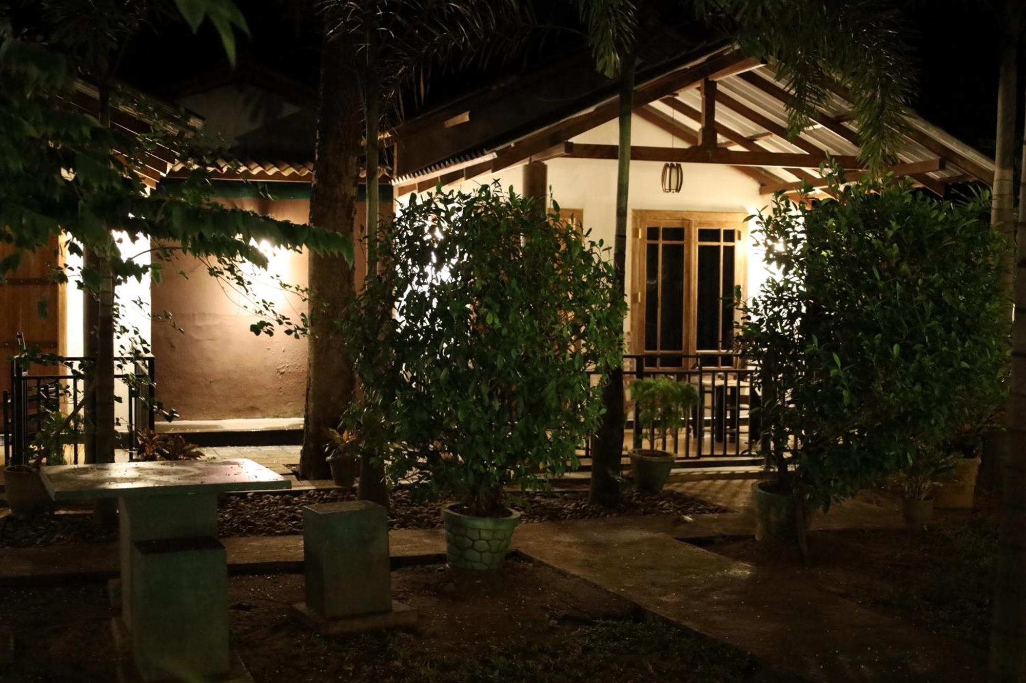 Max Safari Villa Udawalawe Bagian luar foto