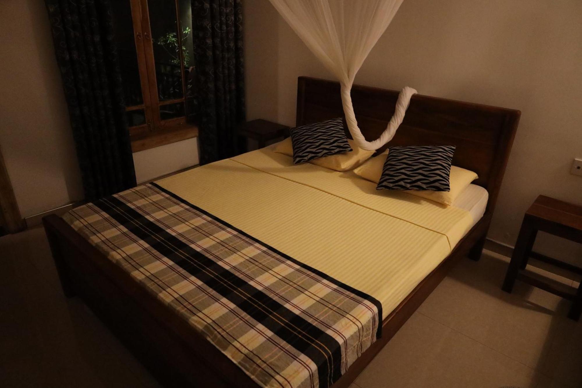 Max Safari Villa Udawalawe Bagian luar foto