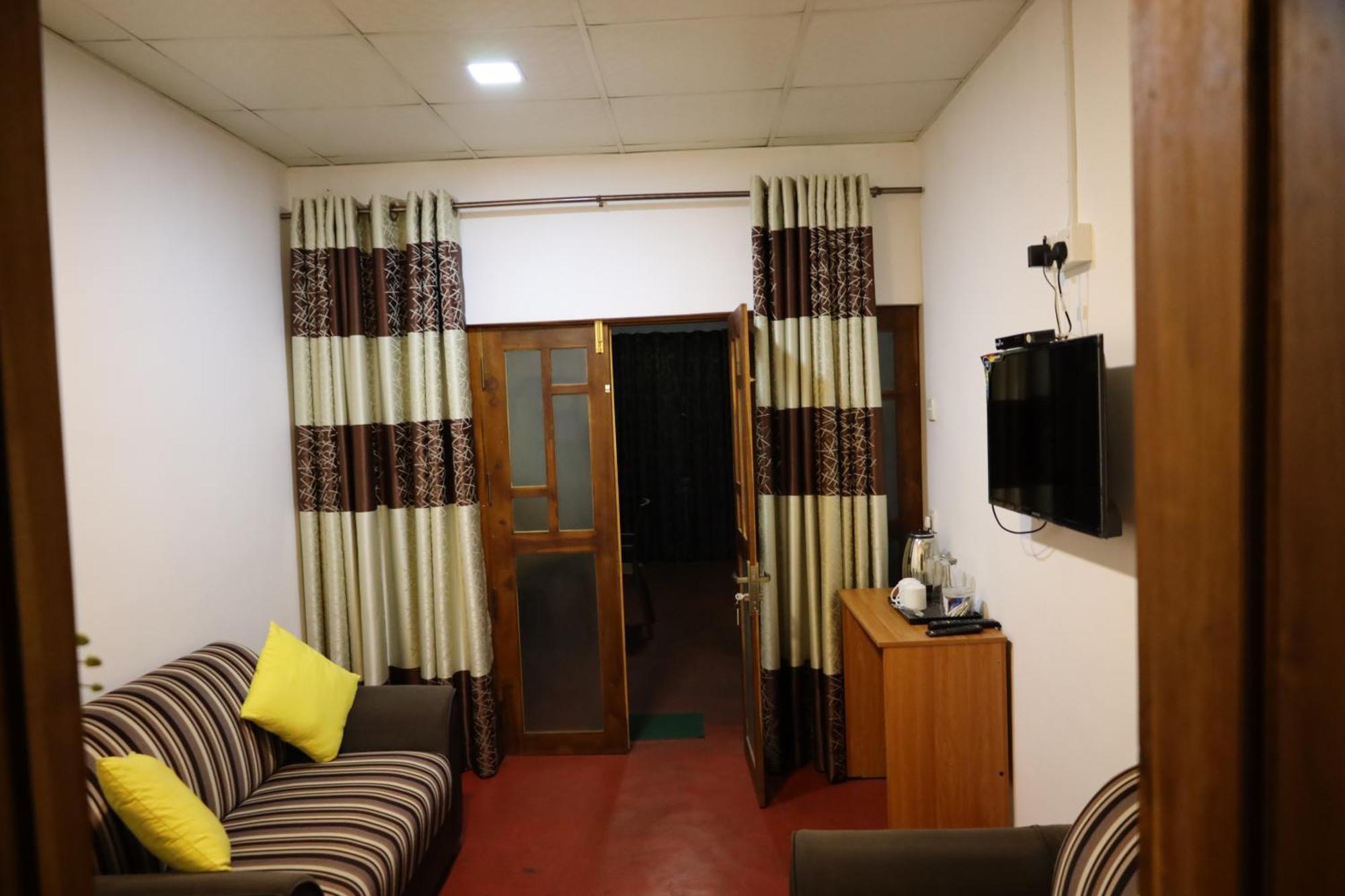 Max Safari Villa Udawalawe Bagian luar foto