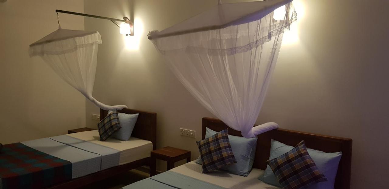 Max Safari Villa Udawalawe Bagian luar foto