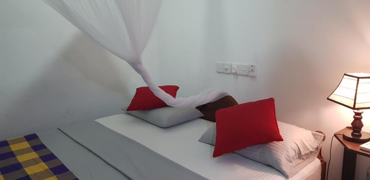 Max Safari Villa Udawalawe Bagian luar foto